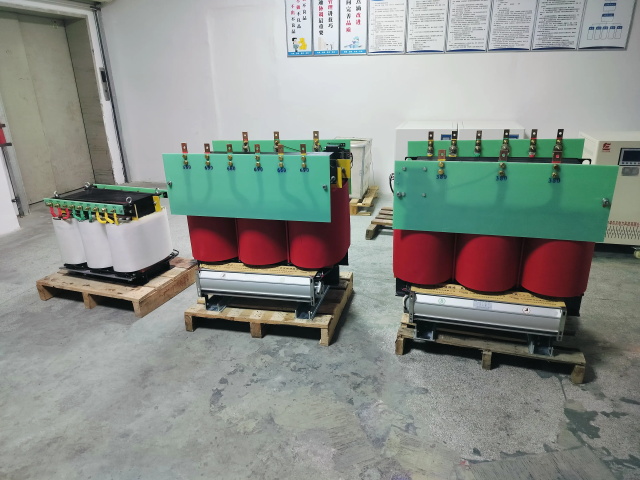 田东KS11-1000KVA矿用变压器